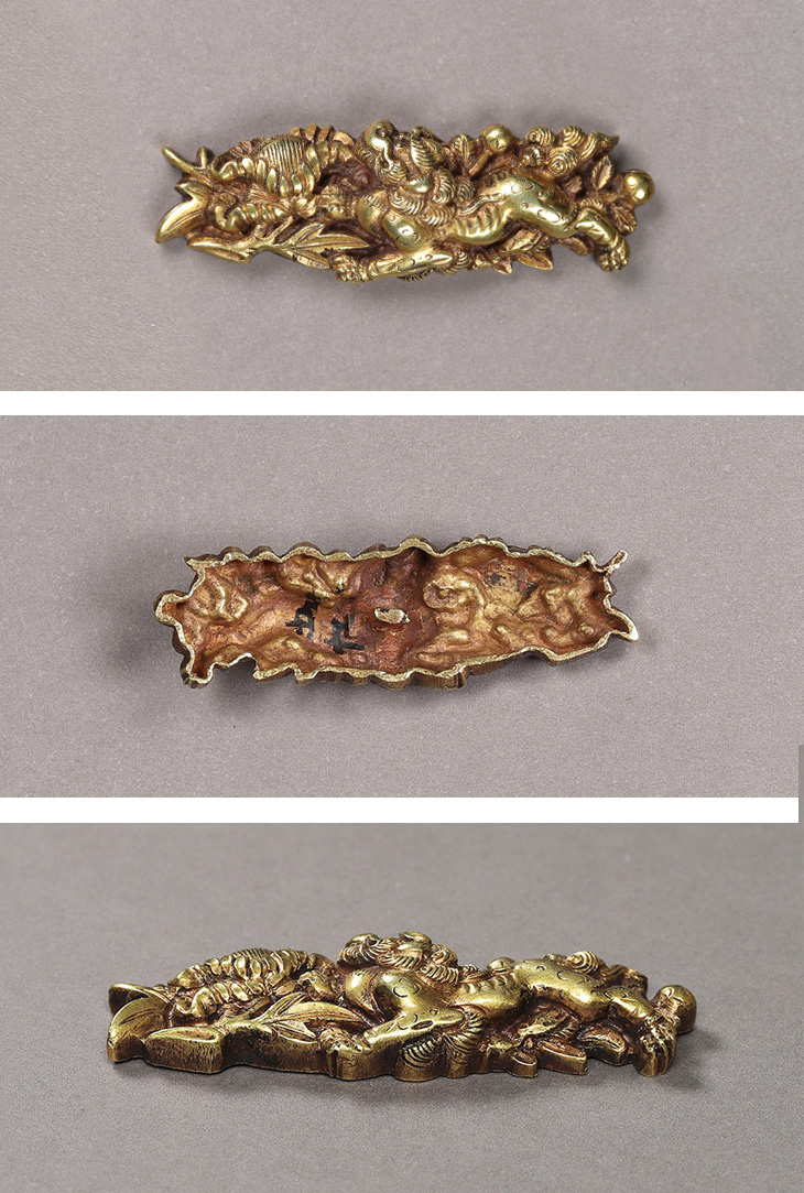 目貫：牡丹獅子図 Menuki:Botan Shishi Zu