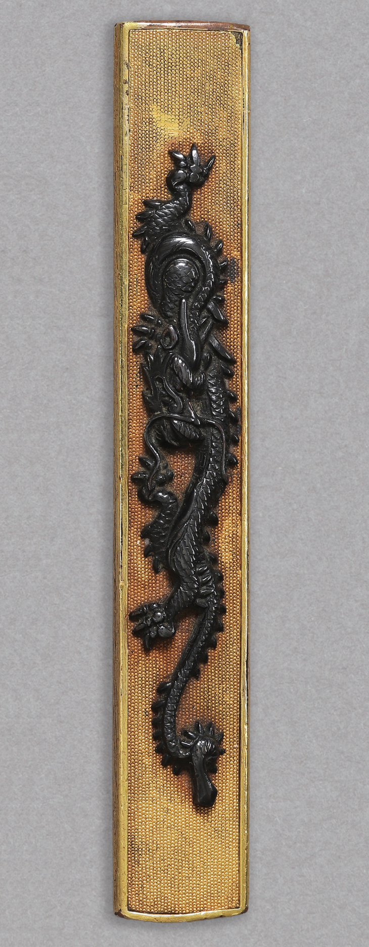 小柄：這龍図 Kozuka:Hairyu Zu