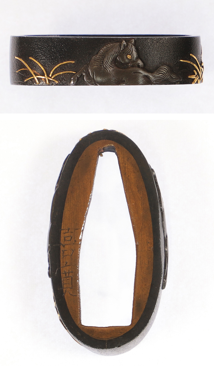 縁頭：野馬図 Fuchigashira:Noba Zu